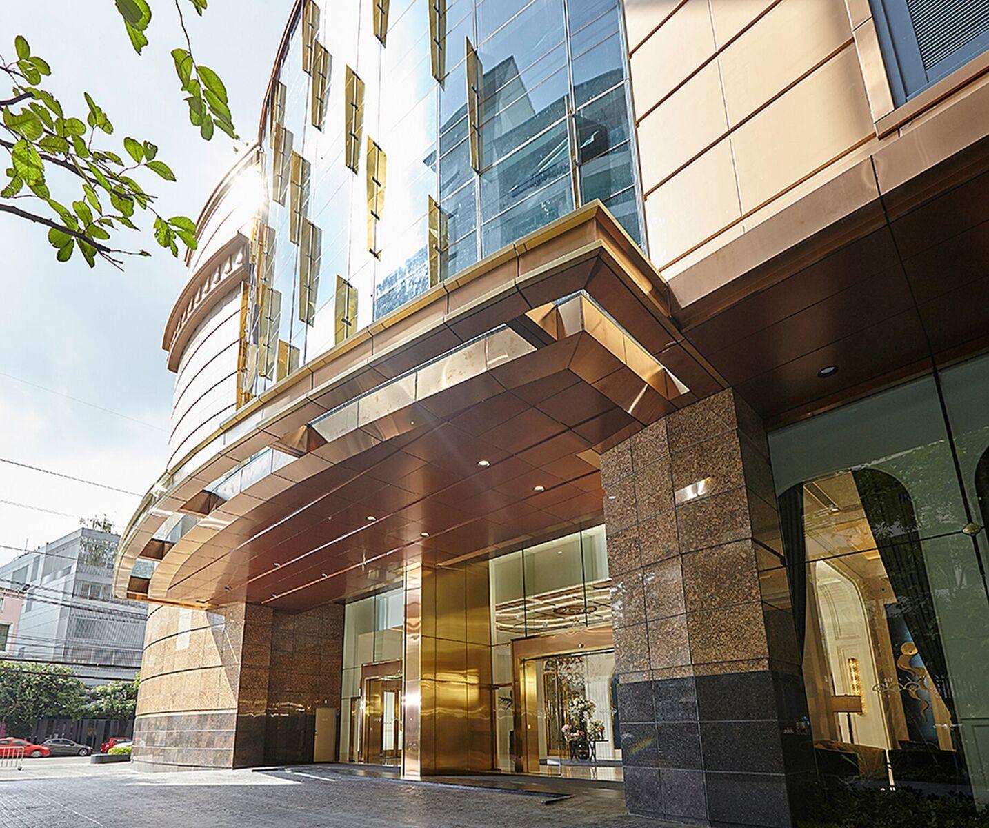 通罗素坤逸中心55超豪华酒店 - SHA Plus 曼谷 外观 照片